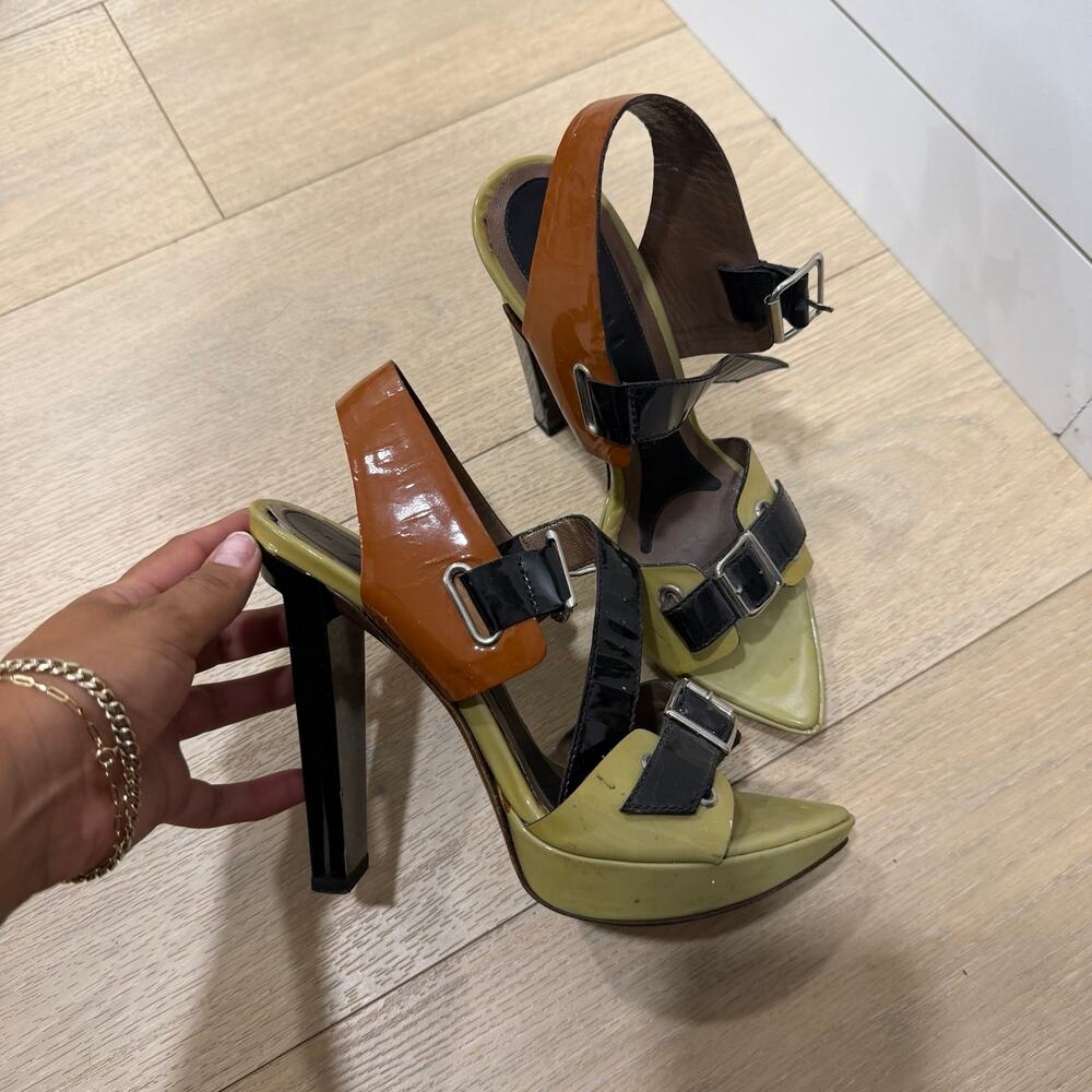 marni patent leather peep toe heels